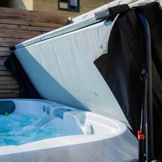 Jacuzzi® J475™ ProLast™ Hot Tub Winter Cover 11 Jacuzzi® J475™ ProLast™ Hot Tub Winter Cover - Image 11