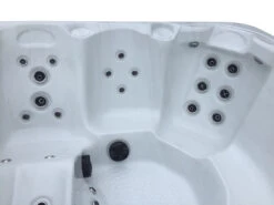 Holiday Let 5 - 5 Person Hot Tub With 1 Lounger -Hot Tubs Sales Shop HolidayLet5closeup1