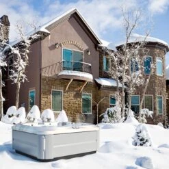 Jacuzzi® J345IP™ - 7 Person Hot Tub -Hot Tubs Sales Shop J345lifestyle2020