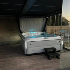 Jacuzzi® J495IP™ - 8-9 Person Hot Tub -Hot Tubs Sales Shop J495HotTubPlatinumBrushedGrey Maudsley2