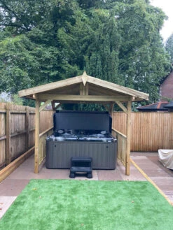 Jacuzzi® J235™ / J235IP™ - 6 Person Hot Tub With 1 Lounger -Hot Tubs Sales Shop JacuzziJ235