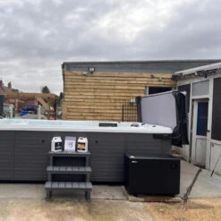 Aquark® Mr Silence 7kW Air Source Heat Pump For Hot Tub/Swim Spa/Pool -Hot Tubs Sales Shop MrSilenceASHP installBeverley4