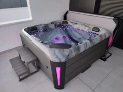 Outdoor Companion - 5 Person Hot Tub With 2 Loungers -Hot Tubs Sales Shop OutdoorCompanion 28