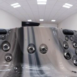 Outdoor Refresh - 6 Person Hot Tub With 1 Lounger 36 Outdoor Refresh - 6 Person Hot Tub With 1 Lounger -Hot Tubs Sales Shop OutdoorRefreshSquare 14