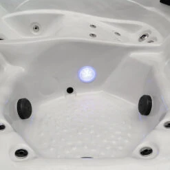 Sun & Soul™ 600™ - 6 Person Hot Tub With 1 Lounger -Hot Tubs Sales Shop Sun Soul600HotTub4