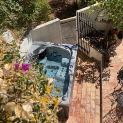 Outdoor Topaz - 3 Person Hot Tub With 2 Loungers -Hot Tubs Sales Shop TopazHotTub 10