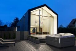 Jacuzzi® J435IP™ - 6 Person Hot Tub With 1 Lounger -Hot Tubs Sales Shop UK J435 3000x2001 4eaef884 8193 495b ae2a 30973f8480c3